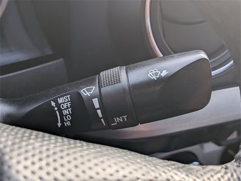 Used 2016 Toyota Tacoma SR5 w/ Towing Package image 28