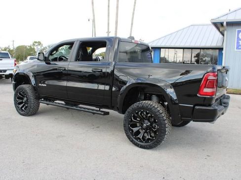 Used 2024 RAM 1500 Laramie image 8