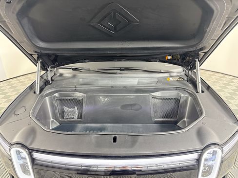 Used 2026 Rivian R1S Adventure AWD/4WD image 10