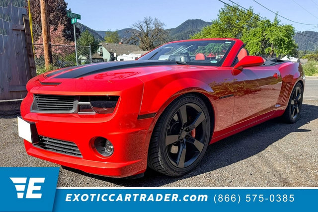 Used 2012 Chevrolet Camaro SS w/ RS Package RWD image 1