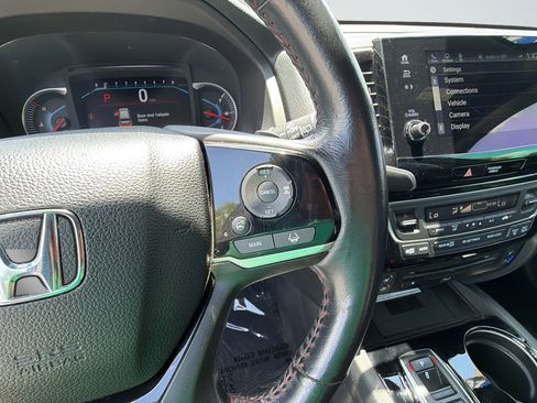 Used 2020 Honda Pilot Black Edition image 19