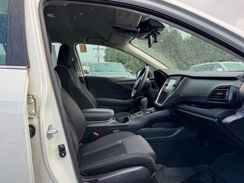 Certified 2024 Subaru Outback AWD/4WD image 9