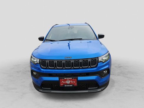 New 2026 Jeep Compass Latitude image 3