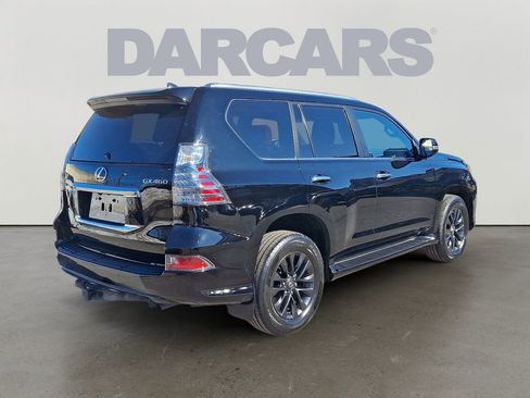 Used 2023 Lexus GX 460 Premium w/ Premium Package image 6