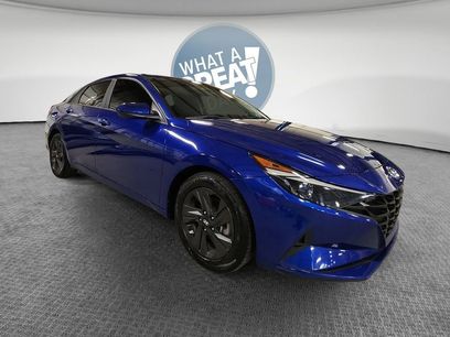 Used 2022 Hyundai Elantra SEL