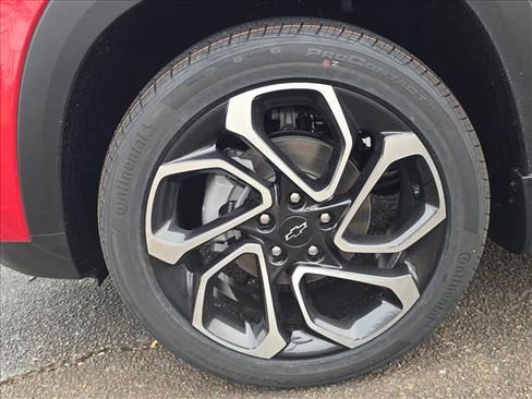 New 2026 Chevrolet Trax RS w/ Driver Confidence Package image 31