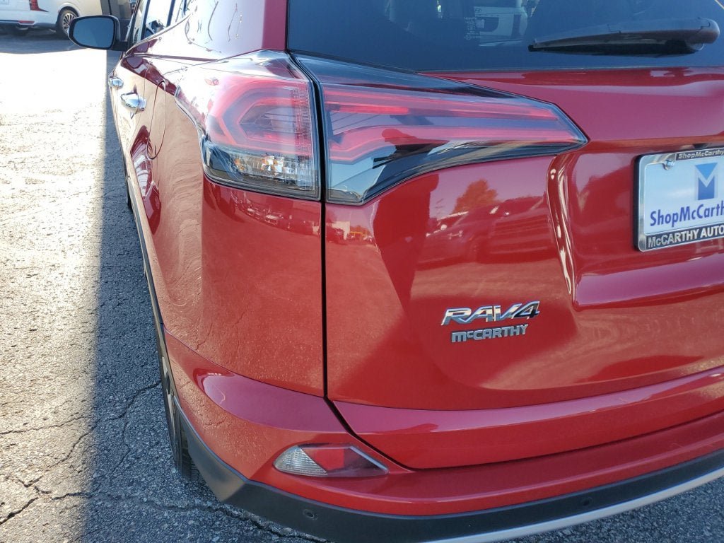 Used 2017 Toyota RAV4 Limited w/ Advanced Technology Package AWD/4WD image 10