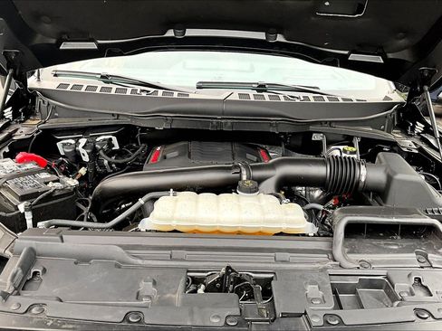 Used 2025 Ford F150 Raptor AWD/4WD image 22