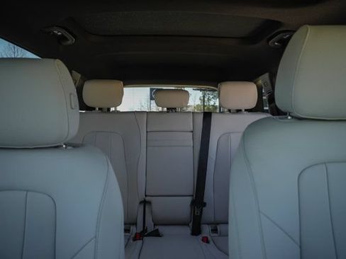 Certified 2026 Mercedes-Benz GLB 250 4MATIC image 25