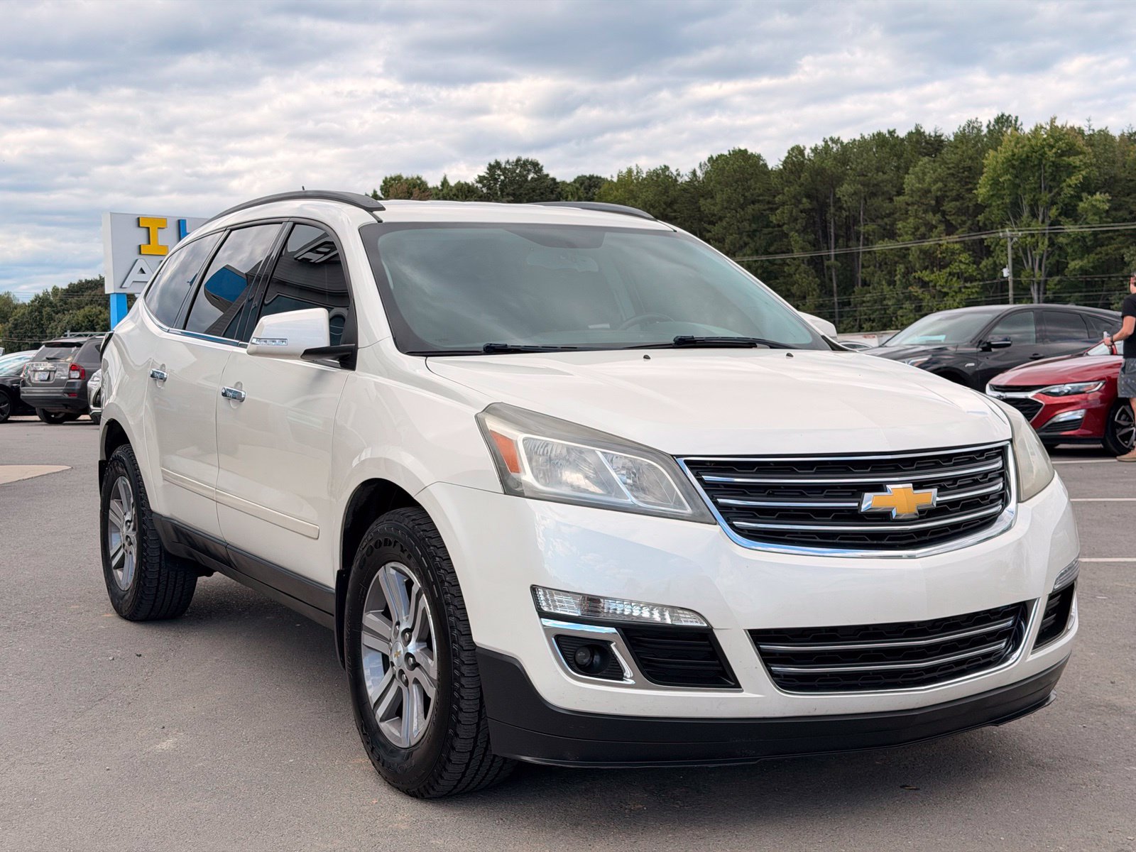 Used 2015 Chevrolet Traverse LT AWD/4WD image 7