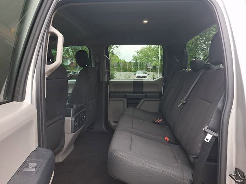 Used 2018 Ford F150 XL w/ Equipment Group 101A Mid AWD/4WD image 11