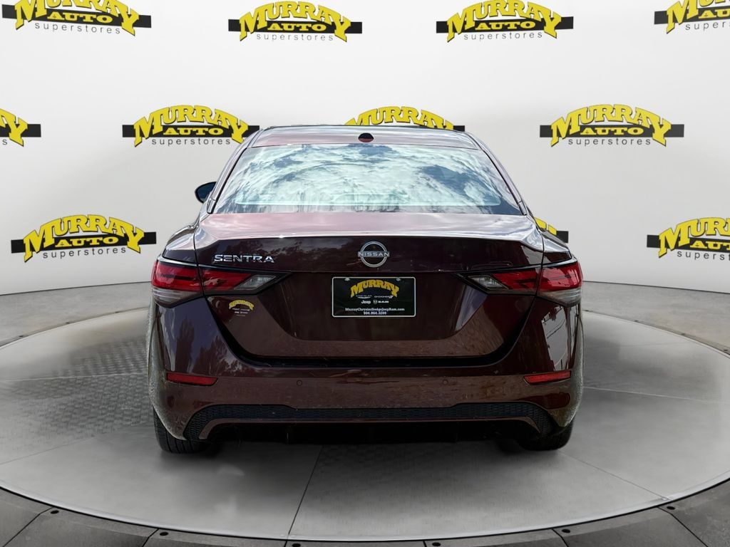 Used 2025 Nissan Sentra SV FWD image 4