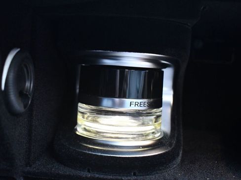 Used 2018 Mercedes-Benz S 560 4MATIC Sedan image 80