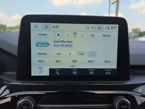 Used 2025 Ford Escape ST-Line AWD/4WD image 18