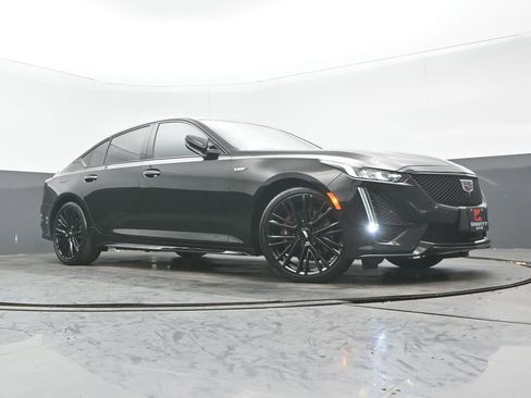 Used 2023 Cadillac CT5 V w/ Premium Package image 27