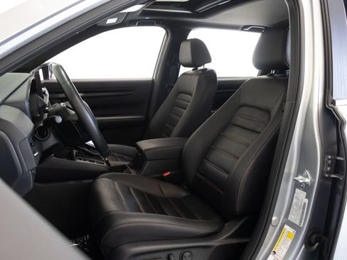 Used 2025 Honda CR-V Sport-L image 18