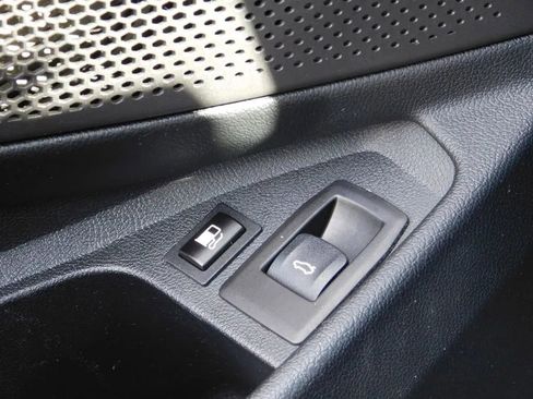 Used 2021 BMW 330e xDrive w/ Driving Assistance Package image 28