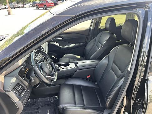 Certified 2023 Nissan Rogue SV w/ SV Premium B Package FWD image 13