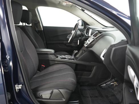 Used 2017 Chevrolet Equinox LT w/ Convenience Package AWD/4WD image 11
