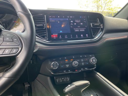 Used 2025 Dodge Durango R/T image 71