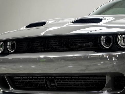 Used 2023 Dodge Challenger SRT Hellcat image 2