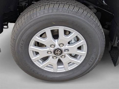 New 2026 Toyota Tacoma SR5 image 15