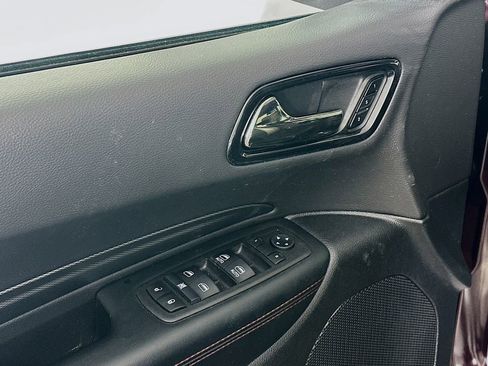 Certified 2025 Dodge Durango GT image 28