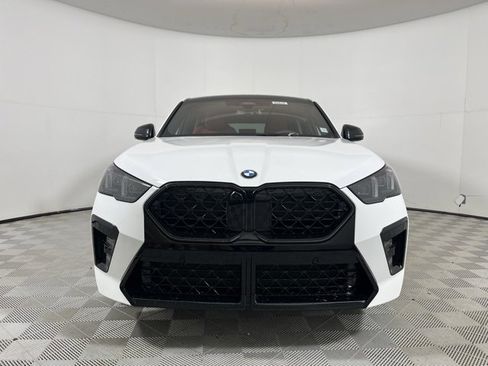 New 2025 BMW X2 xDrive28i w/ Premium Package image 2