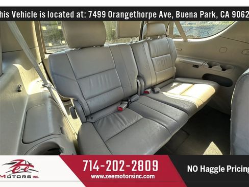 Used 2006 Toyota Sequoia SR5 AWD/4WD image 24