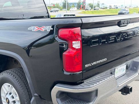 Certified 2026 Chevrolet Silverado 2500 LT w/ Convenience Package AWD/4WD image 16