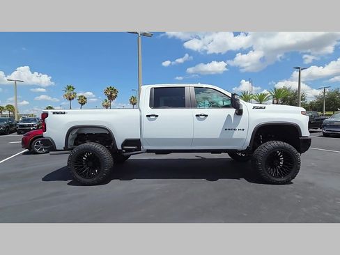 New 2026 Chevrolet Silverado 2500 LT w/ Trail Boss Package AWD/4WD image 18