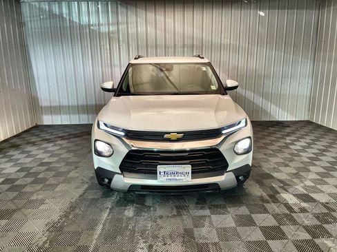 Used 2023 Chevrolet TrailBlazer LT image 3