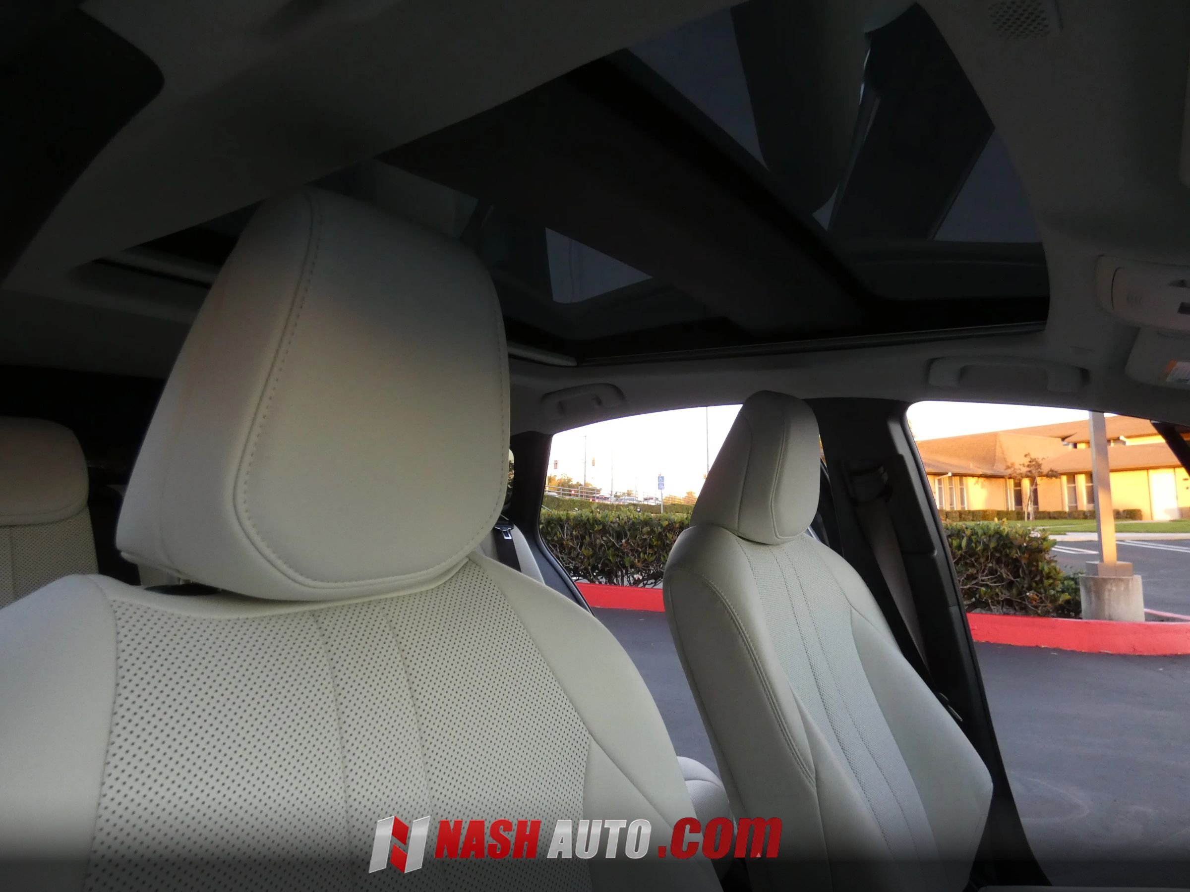 Used 2021 Toyota Mirai RWD image 31