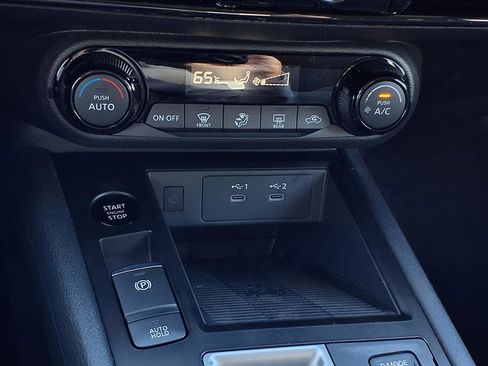 New 2026 Nissan Kicks SV image 19