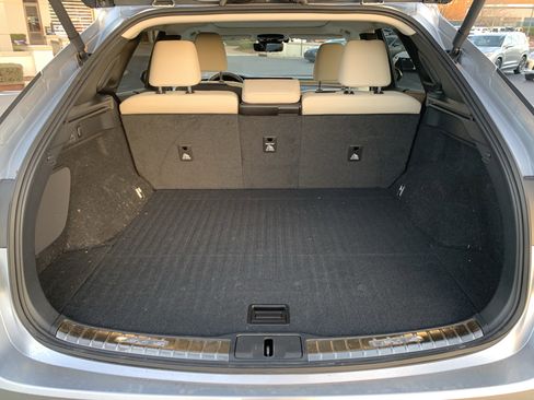 Used 2025 Lexus RX 450h AWD w/ Luxury Package image 34