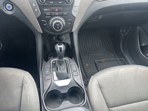 Used 2018 Hyundai Santa Fe Sport w/ 2.4L Value Package 02 image 10