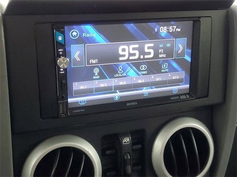 Used 2009 Jeep Wrangler Unlimited Sahara w/ Dual Top Group image 20