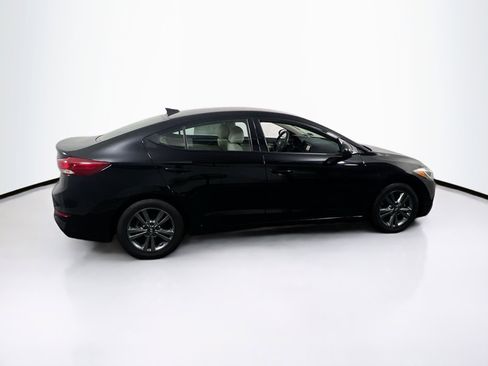 Used 2018 Hyundai Elantra SEL image 4