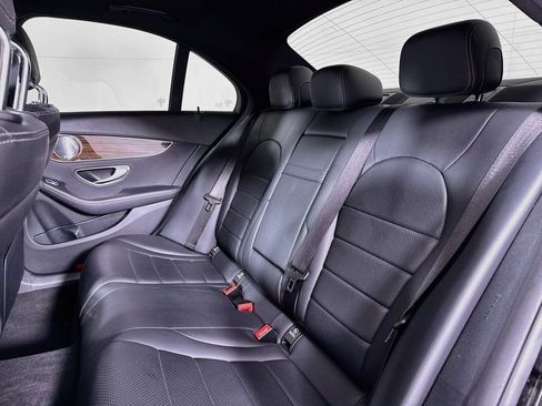Used 2020 Mercedes-Benz C 300 Sedan w/ Premium Package image 31