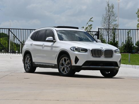 Certified 2023 BMW X3 sDrive30i w/ Premium Package RWD image 2