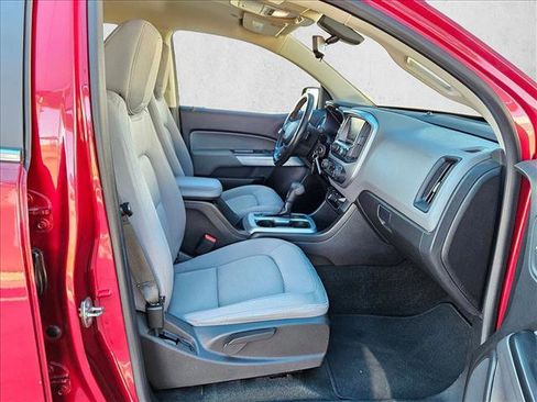 Used 2018 Chevrolet Colorado LT w/ LT Convenience Package image 19