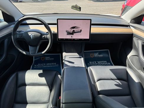Used 2023 Tesla Model 3 Standard Range RWD image 16