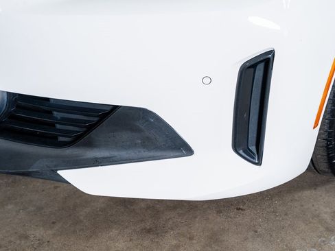 Used 2023 BMW i4 eDrive40 w/ Premium Package image 14