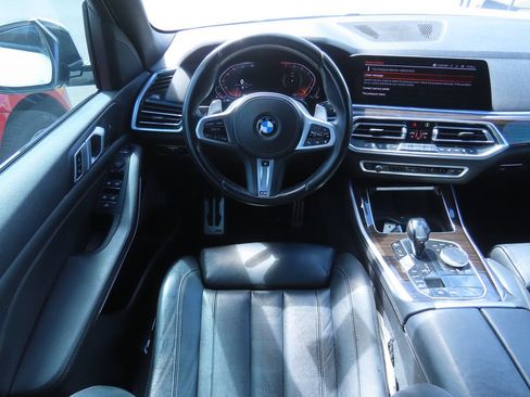 Used 2019 BMW X5 xDrive40i w/ M Sport Package AWD/4WD image 5