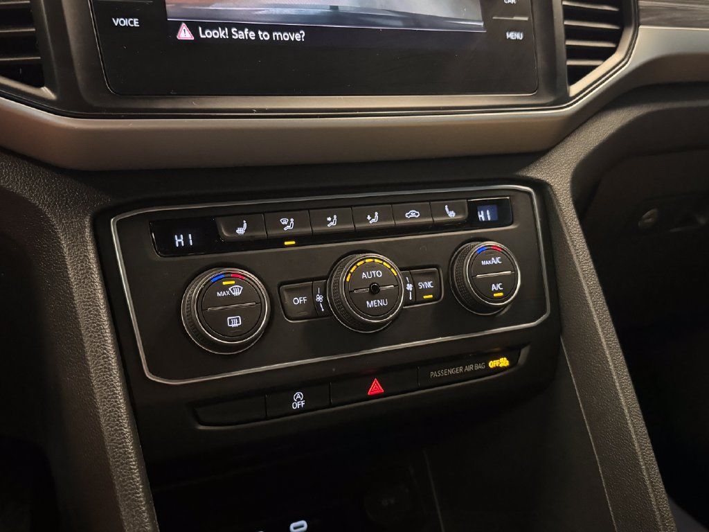 Used 2021 Volkswagen Atlas Cross Sport SE AWD/4WD image 15