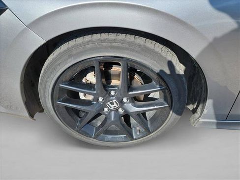 Used 2024 Honda Civic Sport image 9