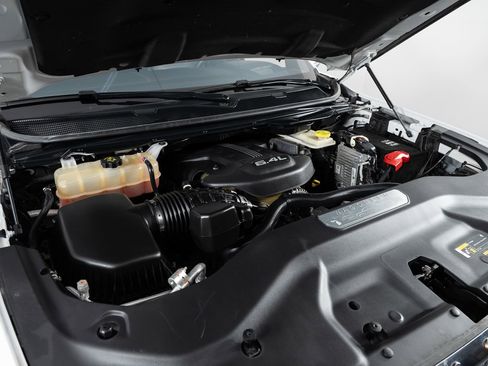 Used 2022 Jeep Grand Wagoneer Series III w/ Rear Seat Video Group 1 image 37