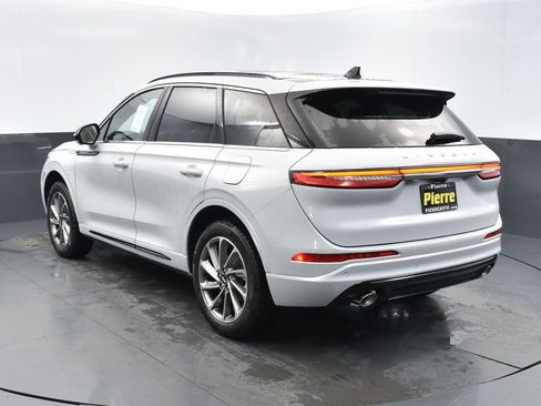 New 2026 Lincoln Corsair Grand Touring image 7