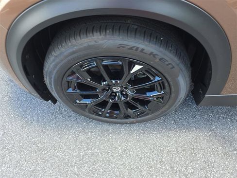 New 2025 MAZDA CX-70 3.3 Turbo w/ Premium Plus Pkg image 12