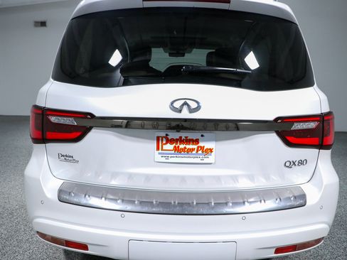 Used 2023 INFINITI QX80 Premium Select w/ Cargo Package RWD image 8